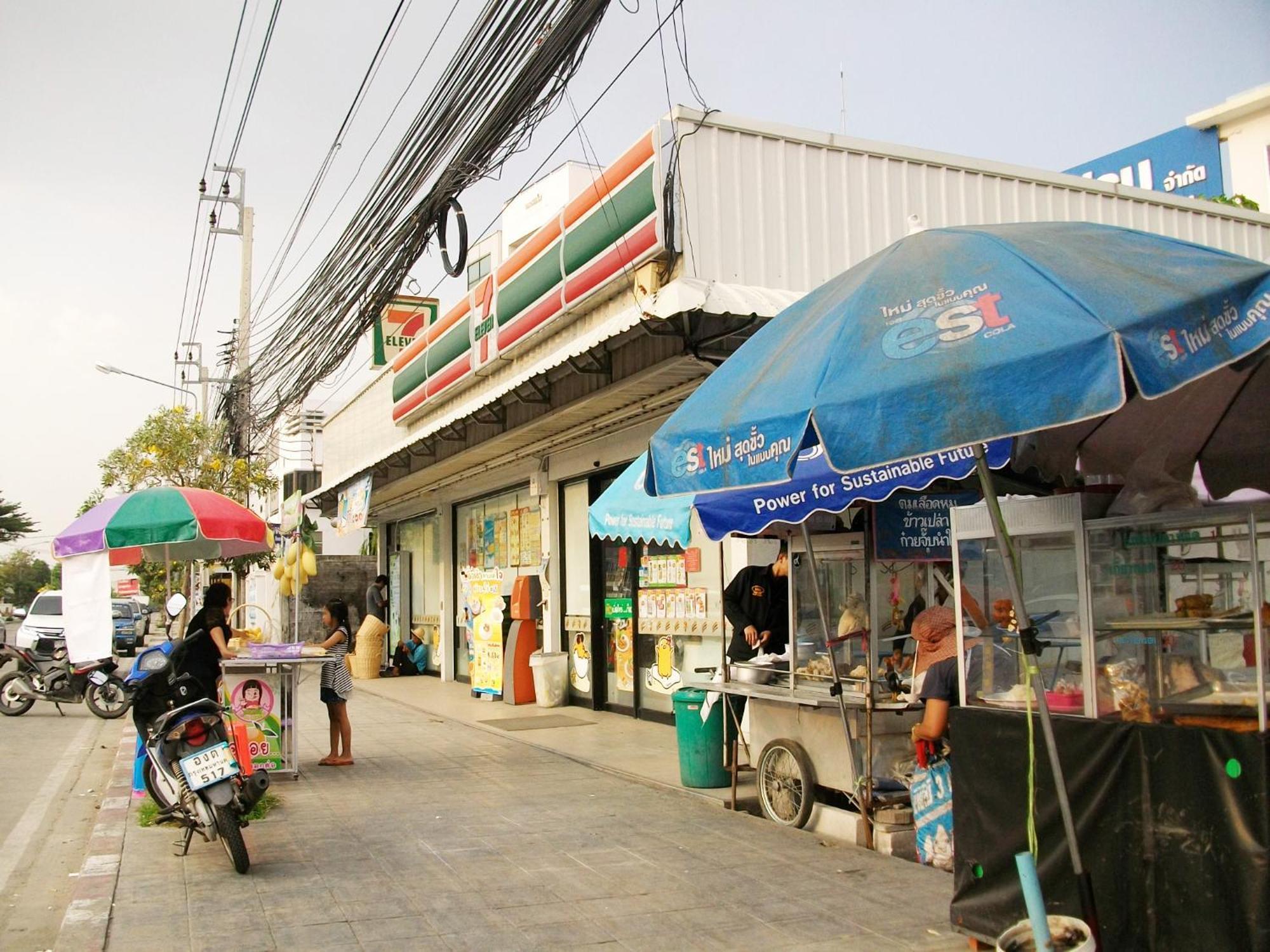 A Joy House - Kaset Nawamin City Bangkok Exterior foto